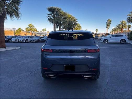 2024 Land Rover Range Rover Sport SE