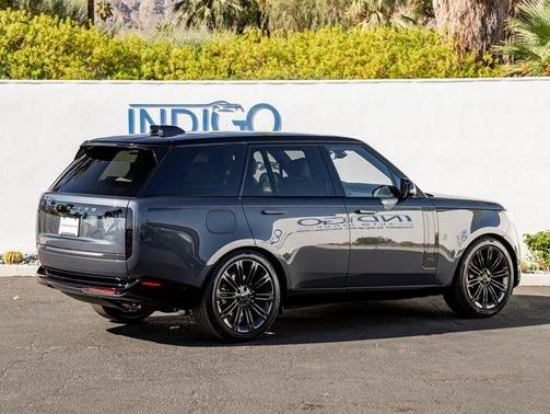 Varesine Blue 2026 Land Rover Range Rover P530 SE
