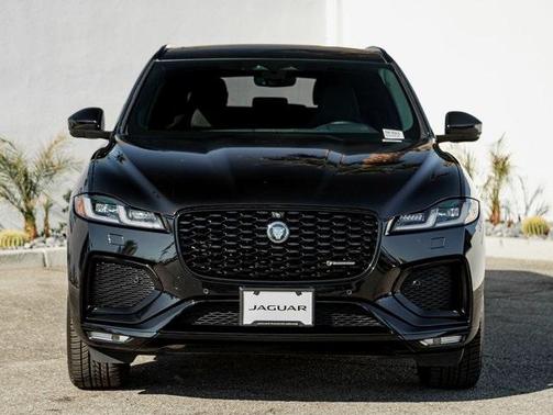 2025 Jaguar F-PACE P250 R-Dynamic S