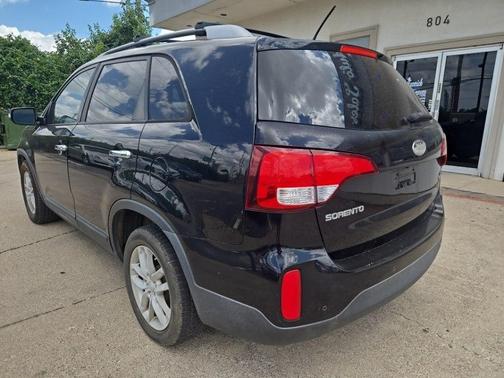 Ebony Black 2014 Kia Sorento LX