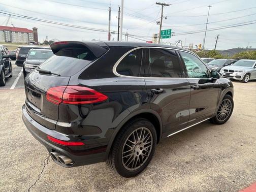 2015 Porsche Cayenne Cayenne