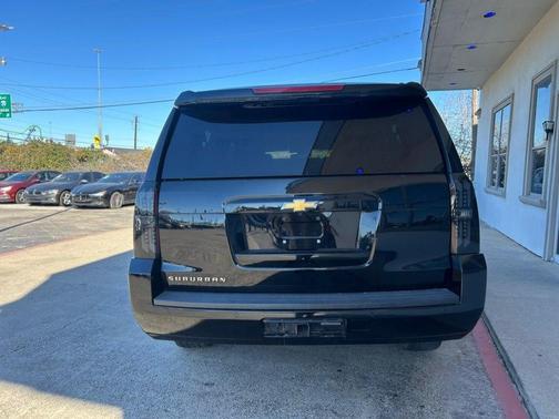 2018 Chevrolet Suburban LT