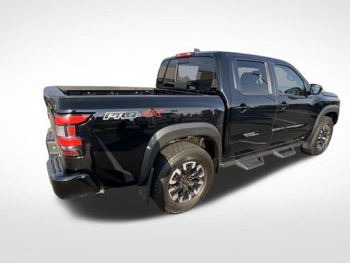 Black 2023 Nissan Frontier PRO-4X