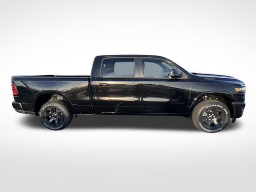Diamond Black 2026 RAM 1500 Big Horn/Lone Star