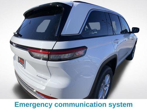 2026 Jeep Grand Cherokee Laredo