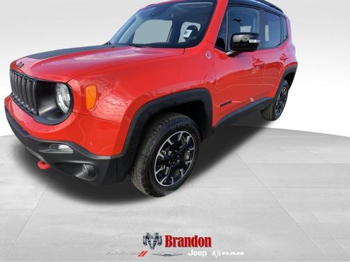 2023 Jeep Renegade Trailhawk
