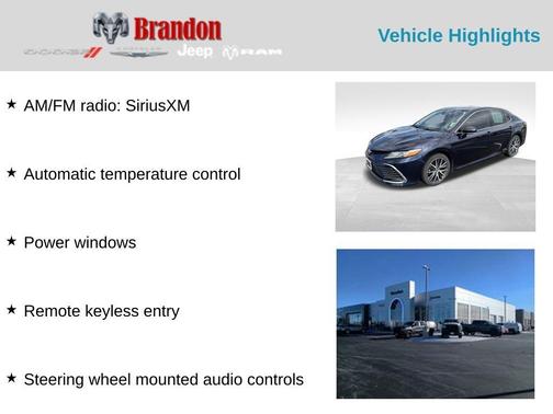 2022 Toyota Camry Hybrid XLE