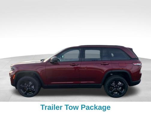2025 Jeep Grand Cherokee Laredo