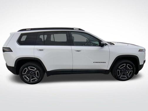 2026 Jeep Cherokee LAREDO/LIMITED