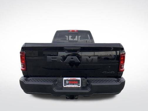Diamond Black 2026 RAM 2500 Tradesman