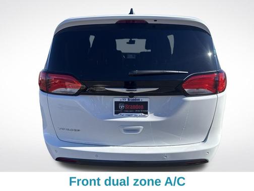 2026 Chrysler Voyager LX