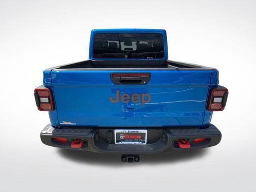 Hydro Blue Pearlcoat 2026 Jeep Gladiator Rubicon