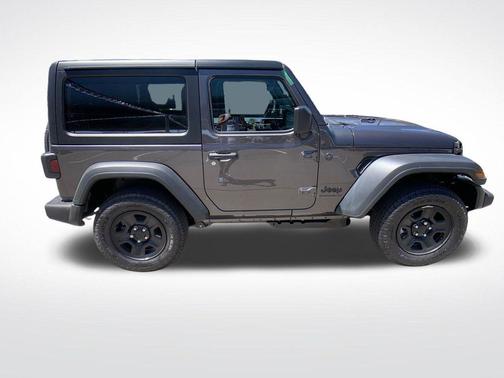 Granite Crystal Clearcoat Metallic 2026 Jeep Wrangler Sport