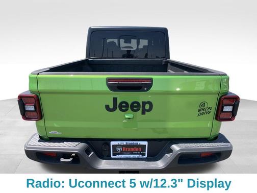 2025 Jeep Gladiator Sport