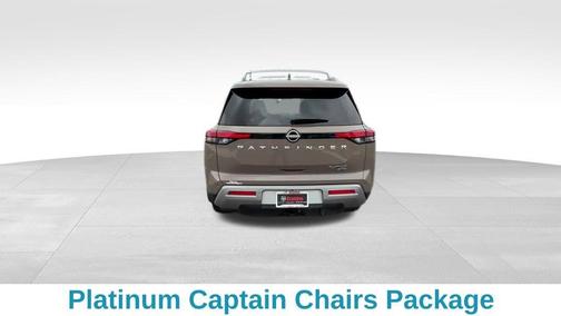 2025 Nissan Pathfinder Platinum