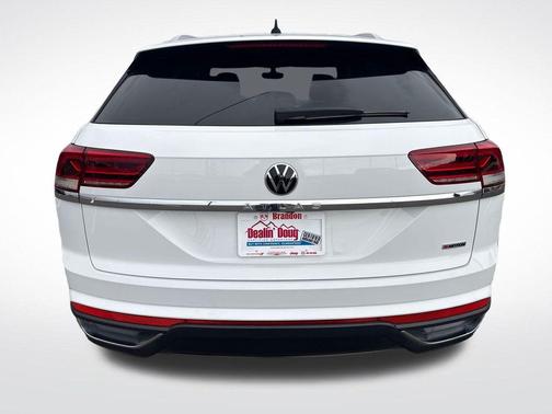 Pure White 2020 Volkswagen Atlas Cross Sport 2.0T S