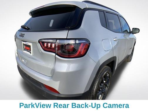 Silver Zynith 2026 Jeep Compass Latitude