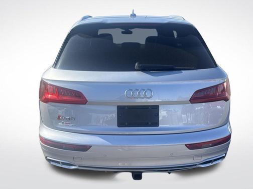 Florett Silver Metallic 2018 Audi SQ5 3.0T Premium Plus