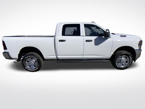 Bright White Clearcoat 2026 RAM 2500 Tradesman