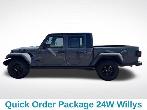 2022 Jeep Gladiator Sport