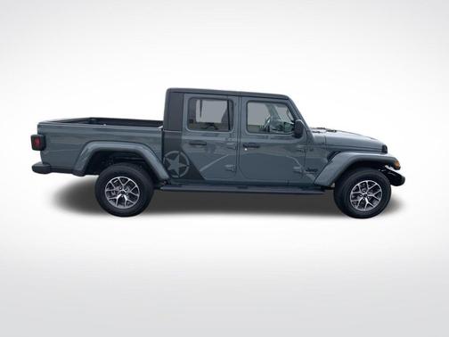 2024 Jeep Gladiator Sport