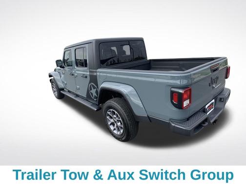 2024 Jeep Gladiator Sport