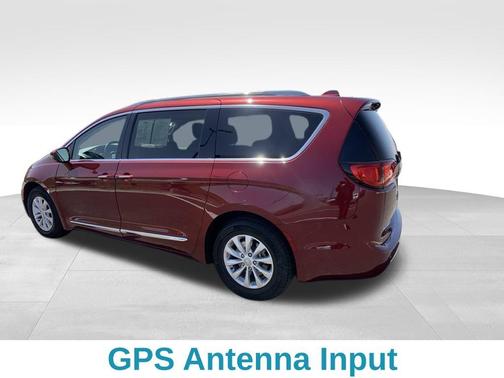2019 Chrysler Pacifica Touring-L