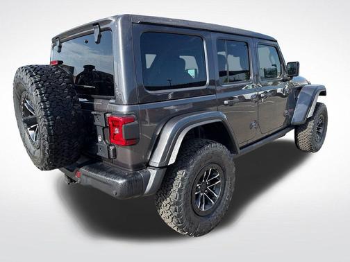 Granite Crystal Clearcoat Metallic 2026 Jeep Wrangler Rubicon