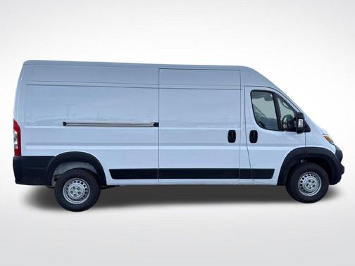 Bright White Clearcoat 2027 RAM ProMaster 2500 HIGH ROOF