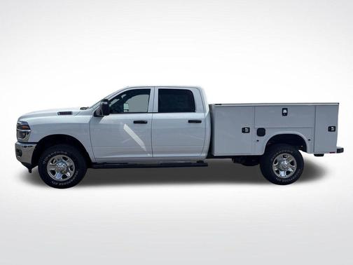 Bright White Clearcoat 2026 RAM 2500 Tradesman