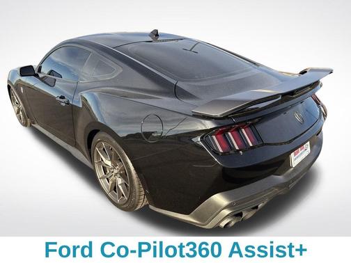 2024 Ford Mustang Dark Horse