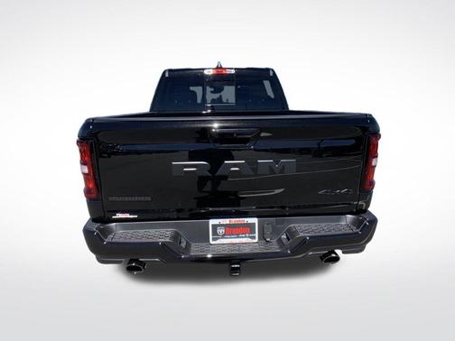 Diamond Black 2026 RAM 1500 Big Horn/Lone Star