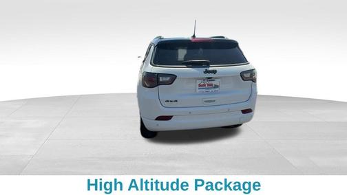 2022 Jeep Compass Altitude