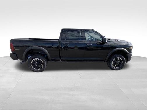 2026 RAM 2500 Rebel/Power Wagon