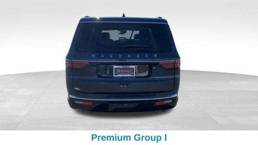 2025 Jeep Wagoneer Base