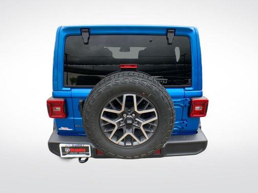 Hydro Blue Pearl 2026 Jeep Wrangler Sahara