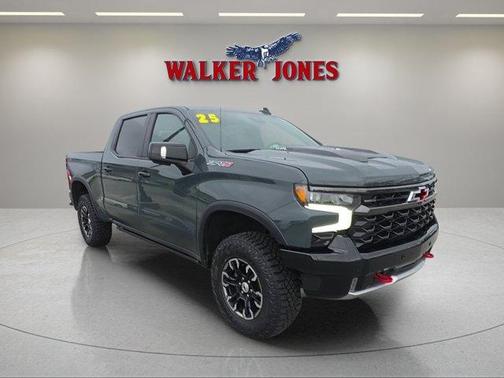 Cypress 2025 Chevrolet Silverado 1500 ZR2