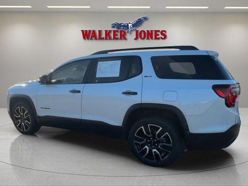 2021 GMC Acadia SLT