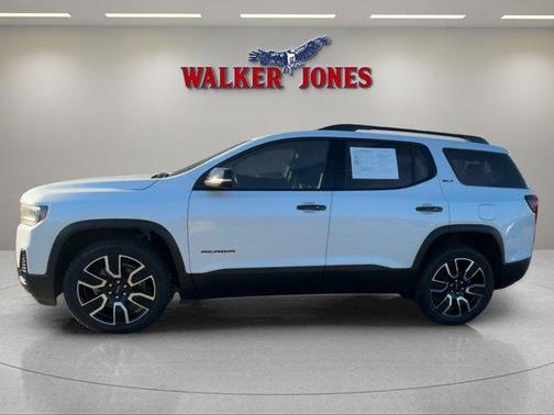 2021 GMC Acadia SLT