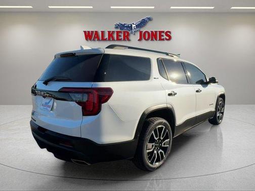 2021 GMC Acadia SLT