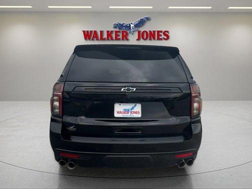 Black 2023 Chevrolet Suburban Z71