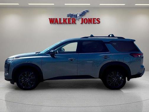 Gun Metallic 2026 Nissan Pathfinder SL