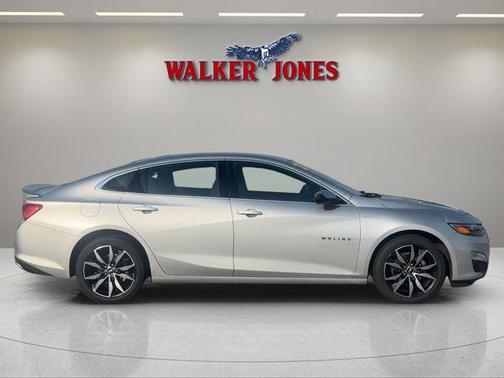 2021 Chevrolet Malibu RS