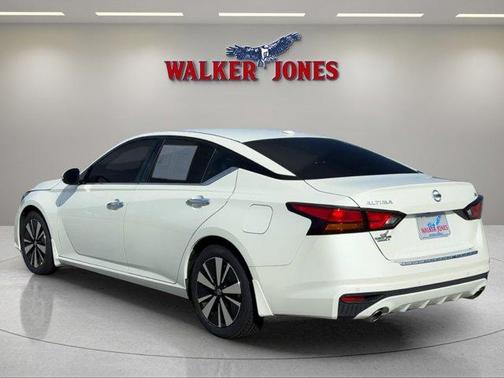 2022 Nissan Altima 2.5 SL