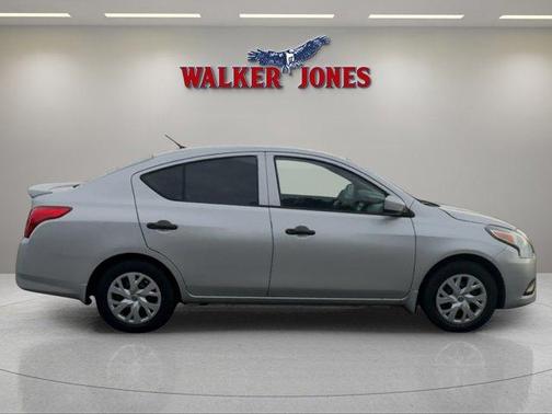 2018 Nissan Versa 1.6 S+