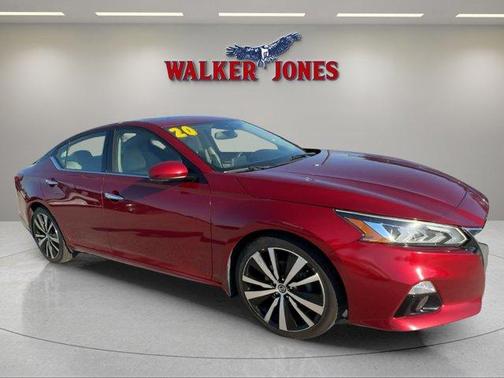 2020 Nissan Altima 2.0 Platinum