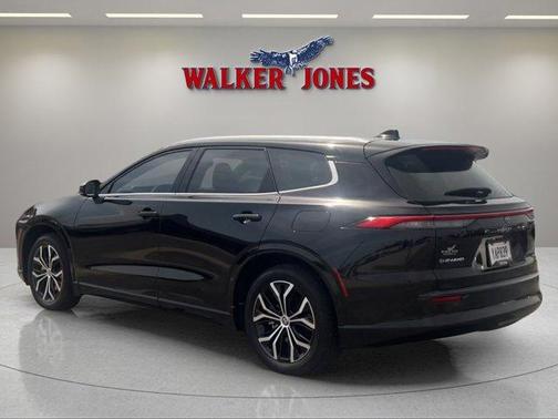 2025 Toyota Crown Signia XLE