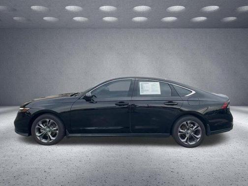 Crystal Black Pearl 2023 Honda Accord EX