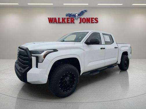 White 2025 Toyota Tundra SR
