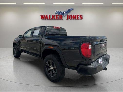 Onyx Black 2024 GMC Canyon Elevation